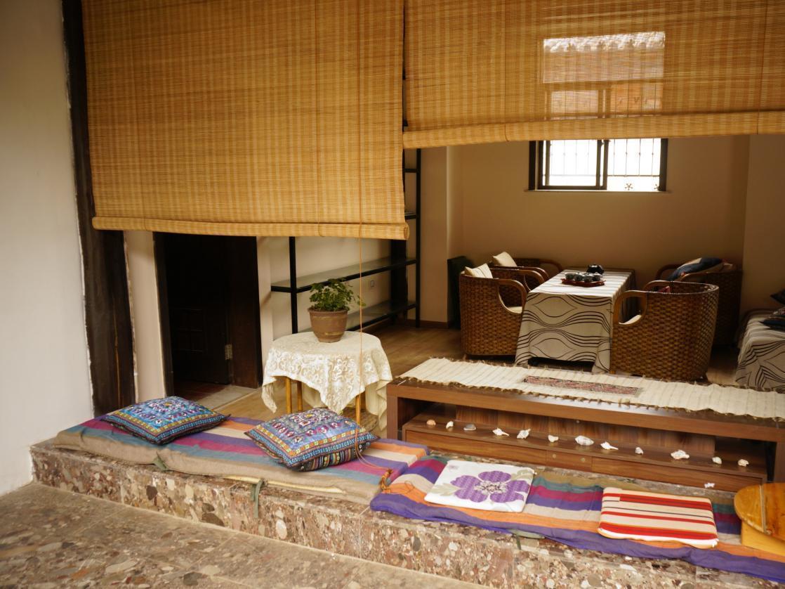 Lijiang Wangjia Courtyard Inn Экстерьер фото
